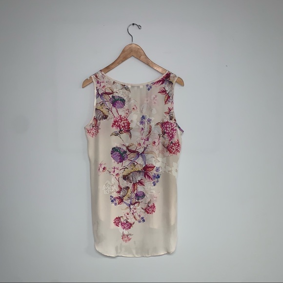 Rose + Olive by Anthropologie Floral Sleeveless Blouse Cream Keyhole Size Medium - Picture 5 of 6